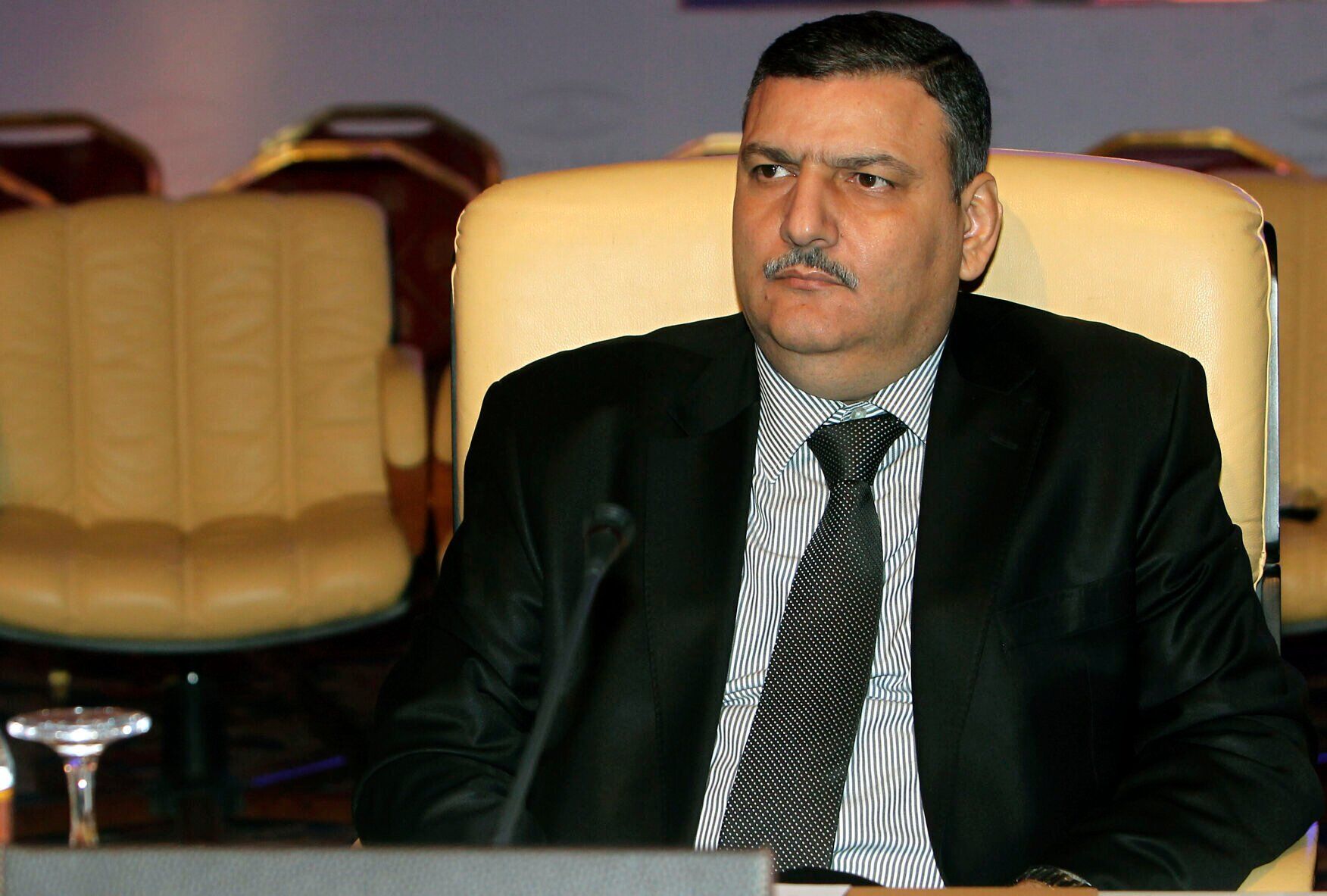2012: Riad Hijab